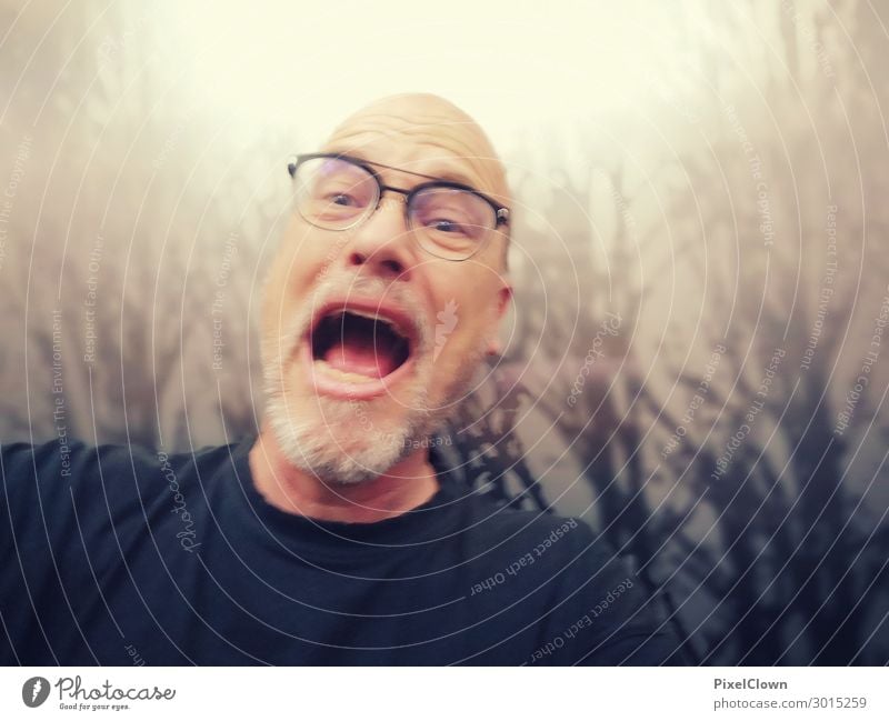 Der Schrei Lifestyle Freude Nachtleben Arbeitsplatz Mensch maskulin Mann Erwachsene Männlicher Senior 1 45-60 Jahre Kunst T-Shirt Brille schreien Aggression