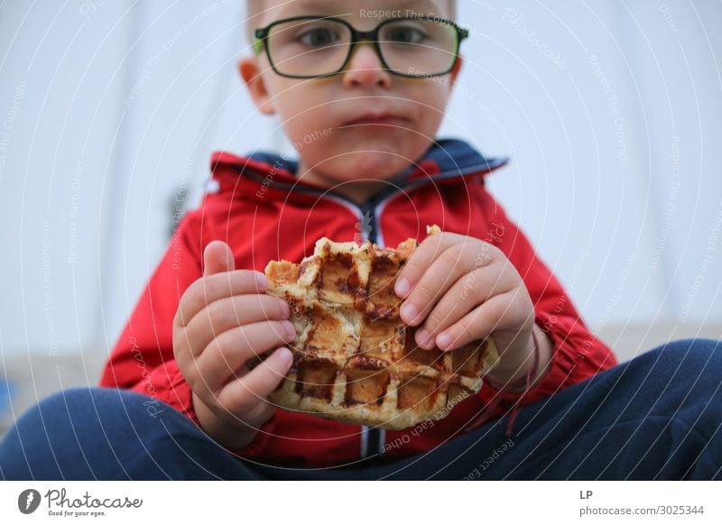 Philosophie über Waffel Lebensmittel Brötchen Kuchen Dessert Ernährung Essen Diät Lifestyle Kindererziehung Bildung Mensch Kleinkind Eltern Erwachsene