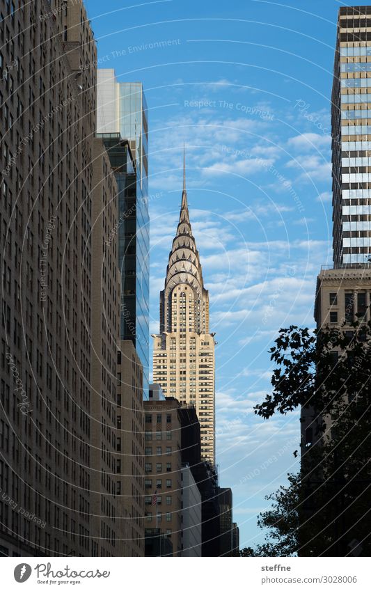 kreisler Stadt Stadtzentrum Skyline Hochhaus Fassade New York City Chrysler Building Manhattan USA Sehenswürdigkeit Tourismus Blauer Himmel Farbfoto
