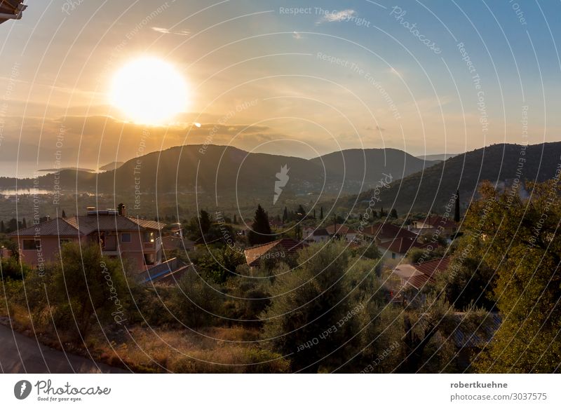 Blick über die Insel Levkada im Sonnenuntergang Ferien & Urlaub & Reisen Tourismus Ferne Freiheit Sommer Sommerurlaub Natur Landschaft Himmel Wolkenloser Himmel