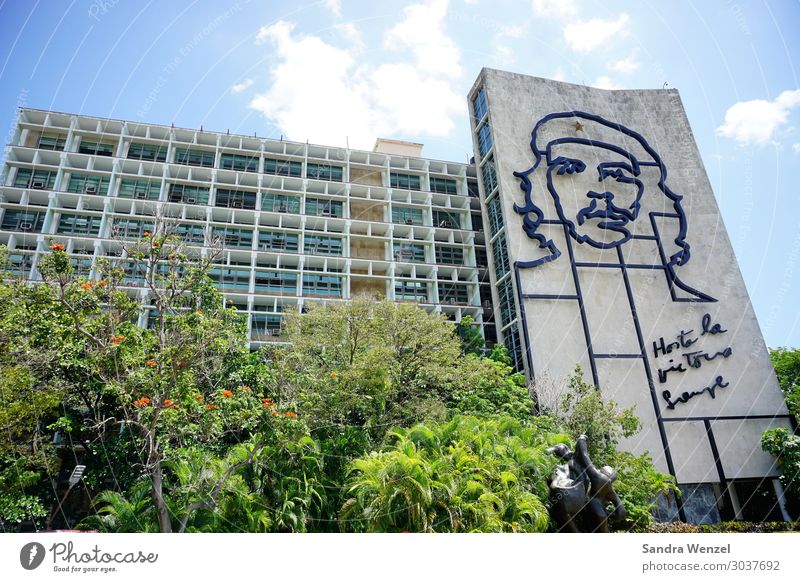Che Havanna Kuba Kubaner Karibik Stadt Hauptstadt Haus Gebäude Sehenswürdigkeit Wahrzeichen Denkmal Graffiti stagnierend Stimmung Stolz Che Guevara Revolution