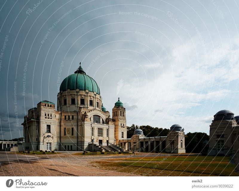 Wien, Zentralfriedhof Himmel Wolken Hauptstadt Stadtrand Kirche Bauwerk Sehenswürdigkeit Wahrzeichen alt Bekanntheit groß historisch trösten demütig Hoffnung