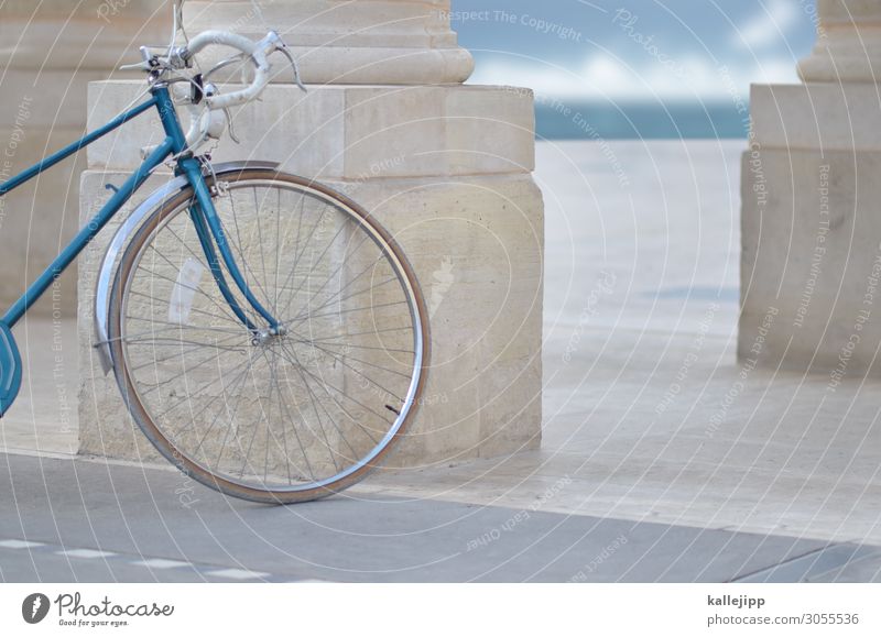 klassisch blau machen Lifestyle Reichtum Stil Design Freizeit & Hobby Ferien & Urlaub & Reisen Ausflug fahren Fitness Fahrrad Rennrad Säule Meer Stimmung Rad