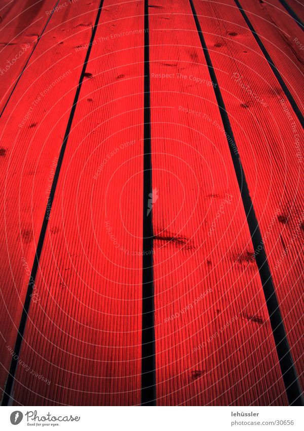 in blut getränkt rot Holz Steg Licht Astloch Freizeit & Hobby Schatten Strukturen & Formen Perspektive