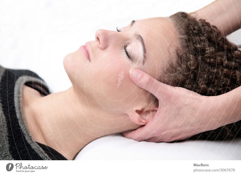 Reiki Gesicht Gesundheitswesen Alternativmedizin Wellness Leben harmonisch Wohlgefühl Zufriedenheit Sinnesorgane Erholung ruhig Meditation Kur Spa Massage
