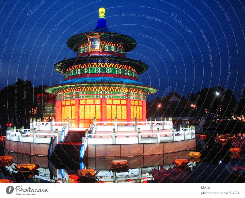 chinesegarden I Singapore Chinesischer Garten Pavillon Nacht Erfolg Beleuchtung