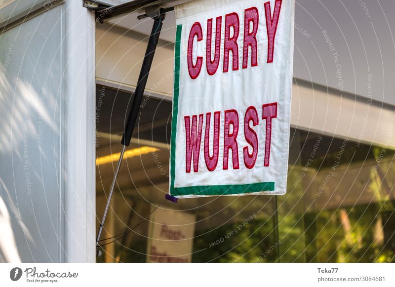 Currwurstbude Lebensmittel Fleisch Wurstwaren Ernährung Mittagessen ästhetisch Currywurst Farbfoto Außenaufnahme
