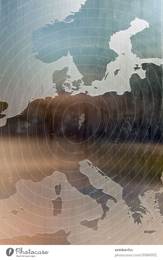 Europa Erde Kontinente Landkarte Globus Vogelperspektive Überblick Nordeuropa Südeuropa Mittelmeer Osteuropa Westeuropa Metall Stahl Edelstahl glänzend
