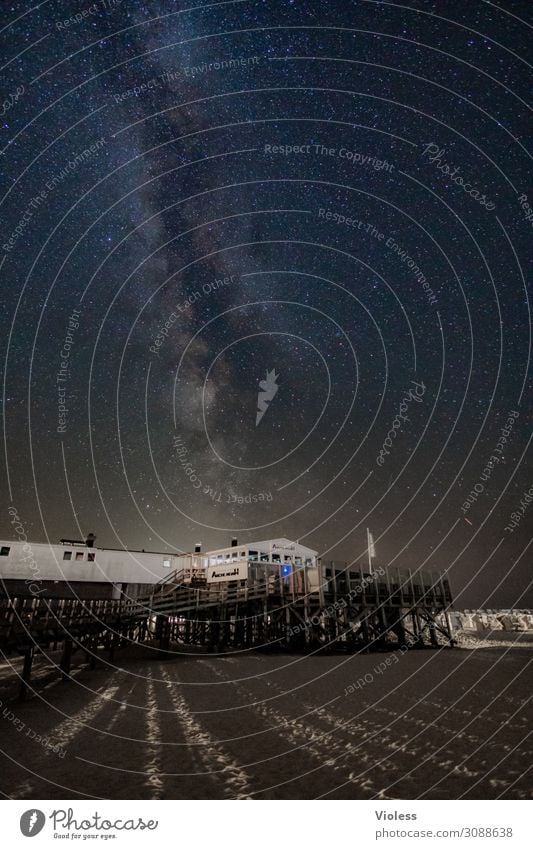 St. Peter Ording II Umwelt Urelemente Himmel Wolkenloser Himmel Küste Strand Nordsee entdecken Erholung glänzend außergewöhnlich fantastisch Stern Milchstrasse