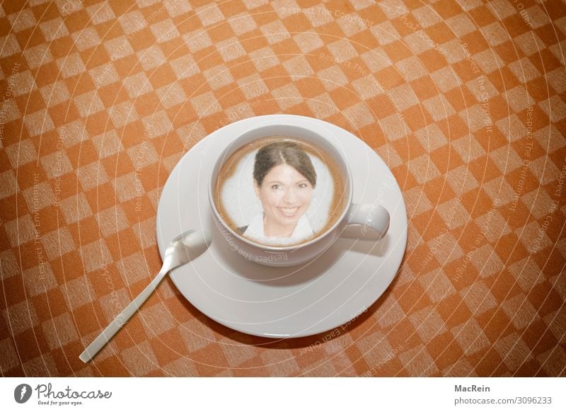 Personifizierte Cappuccino App Getränk Milch Tasse Löffel Mensch feminin Frau Erwachsene 1 30-45 Jahre Coolness Wärme Tischwäsche Porträt Grafik u. Illustration