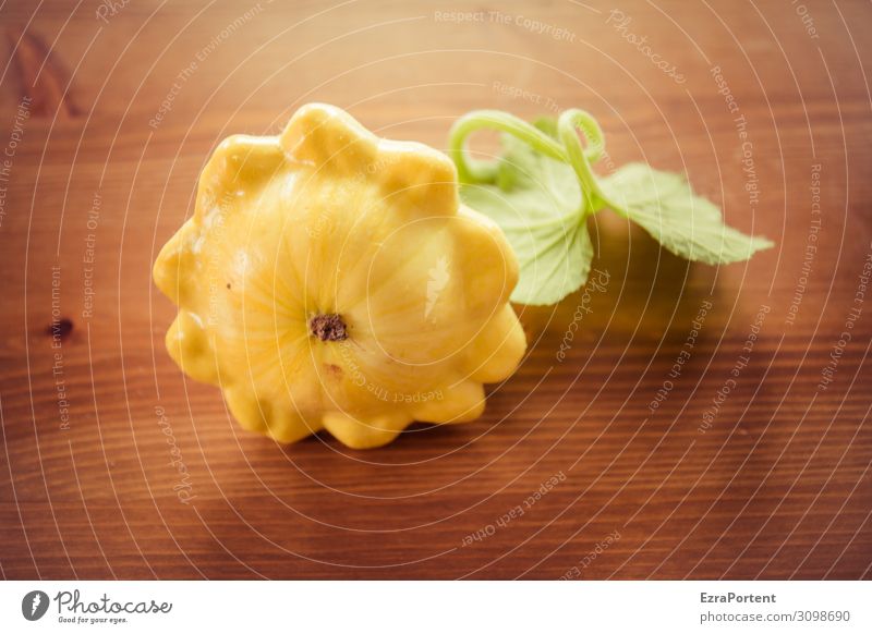 Zucchini Lebensmittel Gemüse Ernährung Bioprodukte Vegetarische Ernährung frisch Gesundheit braun gelb Tisch Farbfoto Innenaufnahme Menschenleer
