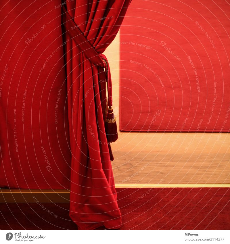 vorhang auf Kunst Theater Bühne rot Vorhang Theaterplatz Teppich Schnur Theaterschauspiel Samt Farbfoto Innenaufnahme Menschenleer