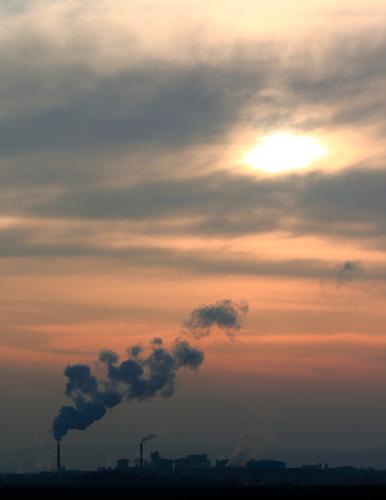 Ozonloch Kohlekraftwerk Industrie Angst Zukunftsangst Ärger Endzeitstimmung Energie bedrohlich Gerechtigkeit Gesellschaft (Soziologie) Hoffnung Idee innovativ