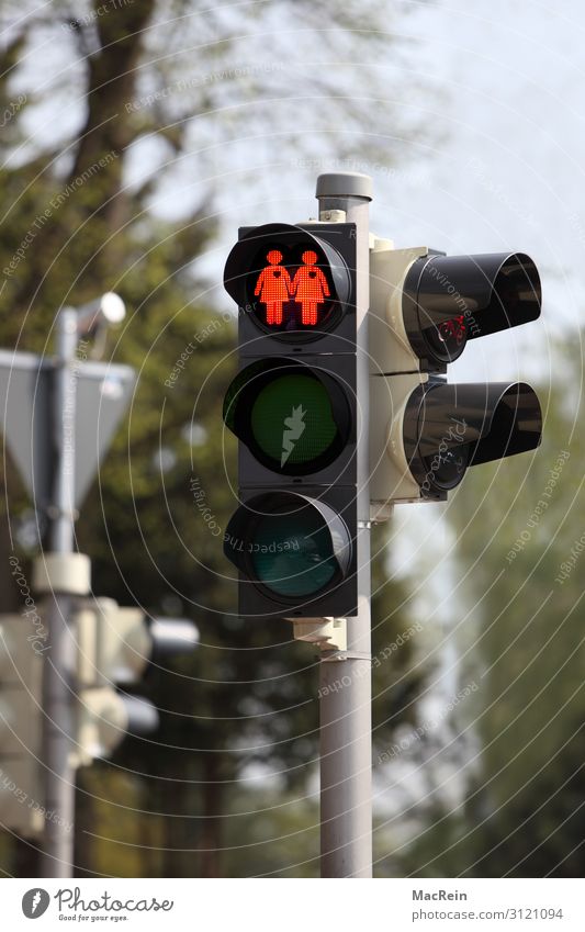 Symbol für Gleichgeschlechtige Homosexualität Ampel Zeichen Verkehrszeichen rot lesbenampel Piktogramm Symbole & Metaphern paar pärchen schwulenampel weiblich