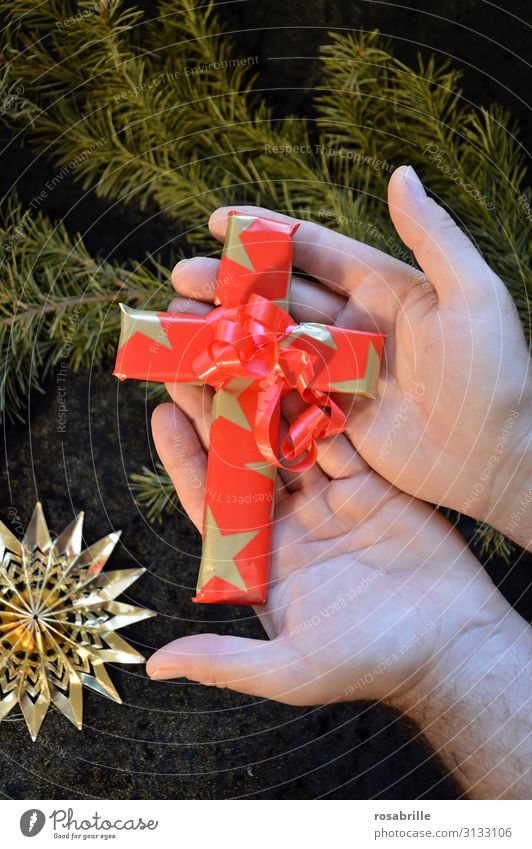 Karfreitagsgeschenk an Weihnachten Dekoration & Verzierung Weihnachten & Advent Hand Kreuz gold rot Tod Glaube Religion & Glaube Tradition Christliches Kreuz