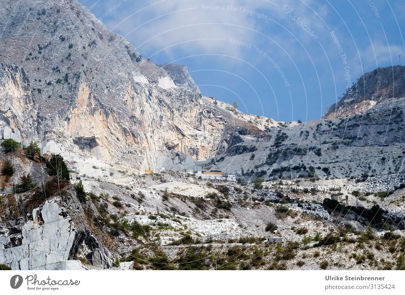 Carrara 1 Ferien & Urlaub & Reisen Tourismus Ausflug Abenteuer Städtereise Berge u. Gebirge Umwelt Landschaft Frühling Sommer Schönes Wetter Felsen Alpen