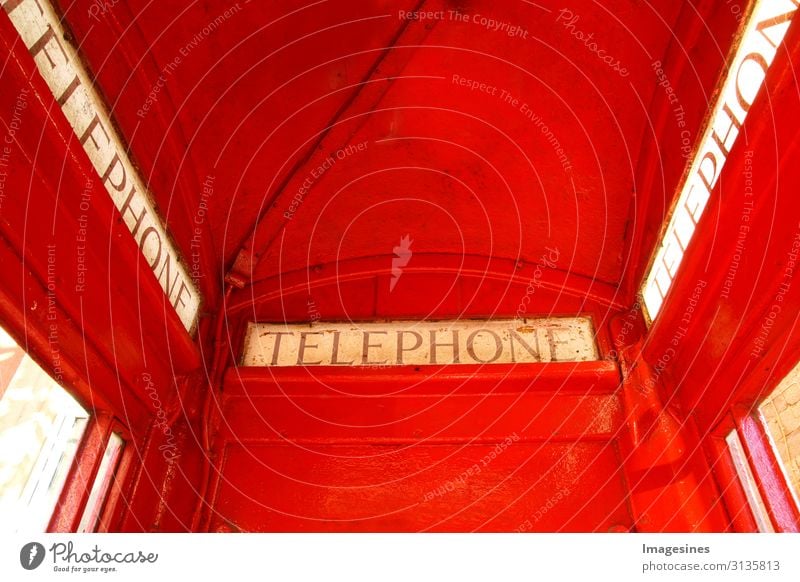 Telefonzelle Technik & Technologie Telekommunikation Architektur Originalität retro rot Kommunizieren Tourismus Tradition Wandel & Veränderung "Nahaufnahme