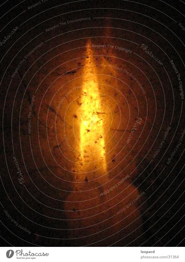 Kerzenschein 02 dunkel erleuchten brennen Makroaufnahme Nahaufnahme Flamme Mittelalter Wärme Lampion
