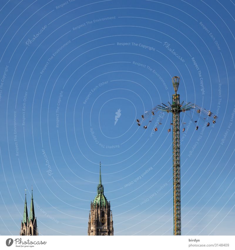 die Wies'n Ferien & Urlaub & Reisen Städtereise Feste & Feiern Oktoberfest Mensch Menschengruppe Wolkenloser Himmel Schönes Wetter München Hauptstadt Kirche