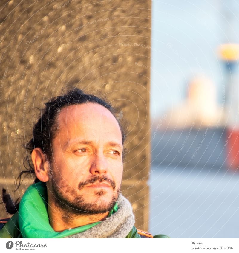 schön war's | UT Hamburg Mann Erwachsene Kopf 1 Mensch 45-60 Jahre Schönes Wetter Hamburger Hafen Denken Lächeln Blick träumen Freundlichkeit positiv braun