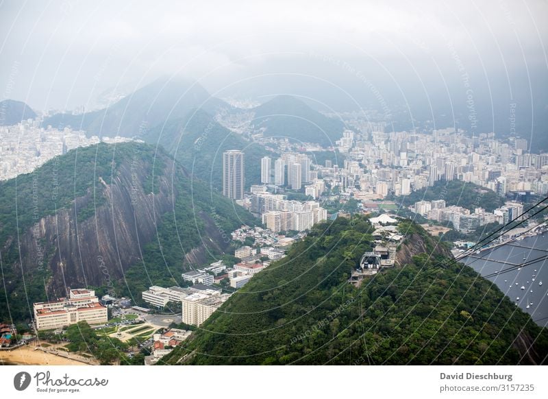 Rio de Janeiro Ferien & Urlaub & Reisen Tourismus Ferne Sightseeing Städtereise Nebel Hügel Berge u. Gebirge Stadt Stadtzentrum überbevölkert Haus Hütte