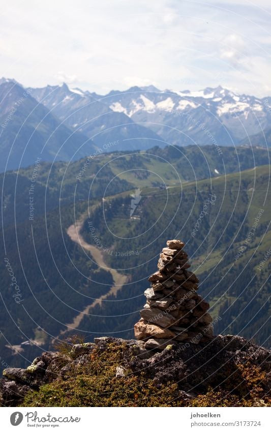 Steinmännchen vor Alpenpanorama Berge u. Gebirge Himmel Menschenleer Textfreiraum Zillertaler Alpen Bergpanorama Panorama (Aussicht) Stoamannl