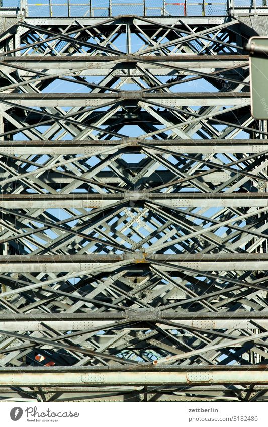 Brücke über die Elbe Altstadt Architektur Blaues Wunder Dresden Elbufer Hauptstadt Ferien & Urlaub & Reisen Reisefotografie Sachsen Stadt Städtereise Tourismus