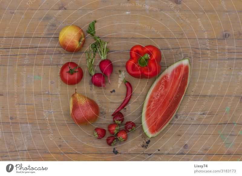 red fruits Lebensmittel Gemüse Frucht Apfel Melone Paprika Erdbeeren Radieschen Birne Tomate Vegetarische Ernährung Diät Fasten Vitamin healthy Vitaminbombe