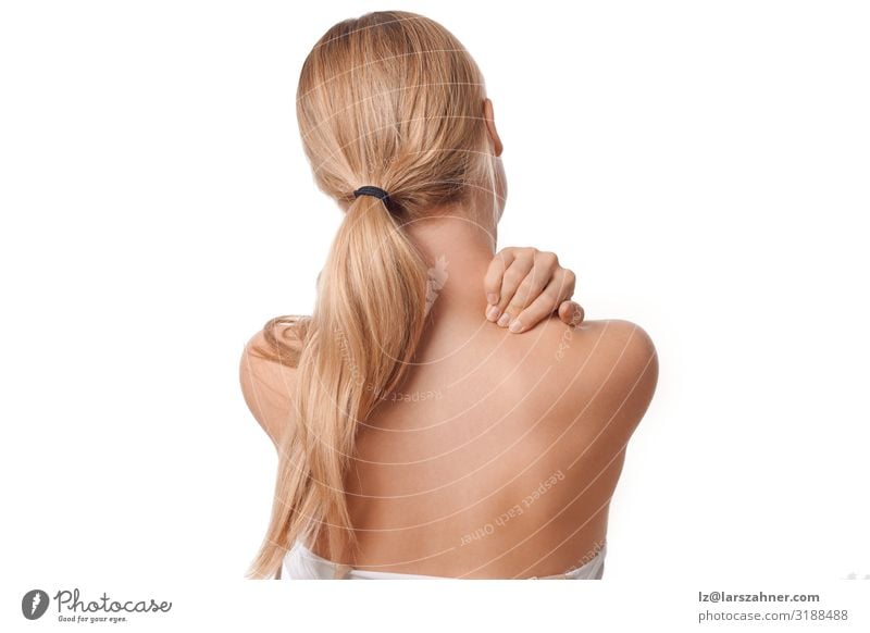 Frau mit Schmerzen im oberen Rücken und Nacken Haut Gesundheitswesen Krankheit Massage Erwachsene blond Stress Chiropraktik spinal Physiotherapie Versetzung