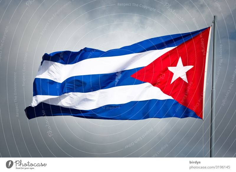 500 Jahre Havanna Himmel Wolken Wind Kuba Fahne authentisch positiv rebellisch blau grau rot weiß Ehre selbstbewußt Ausdauer standhaft Stolz Erfolg