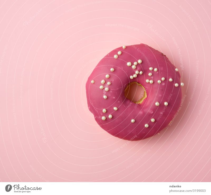 roter runder Donut mit weißen Streuseln Dessert Ernährung Frühstück Dekoration & Verzierung Feste & Feiern frisch lecker oben rosa Tradition Hintergrund backen
