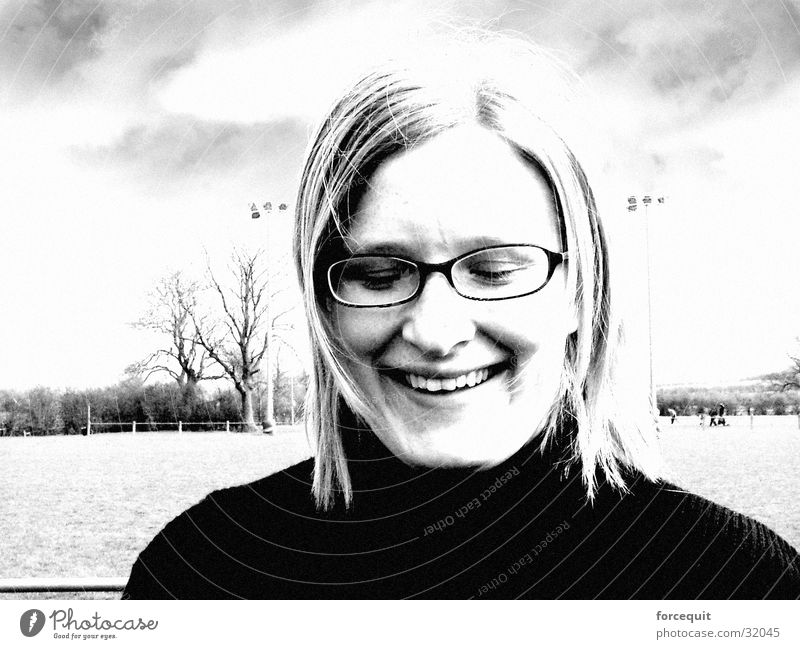 Grin grinsen Fototechnik Anna grinning at a rugby match looking contemplating