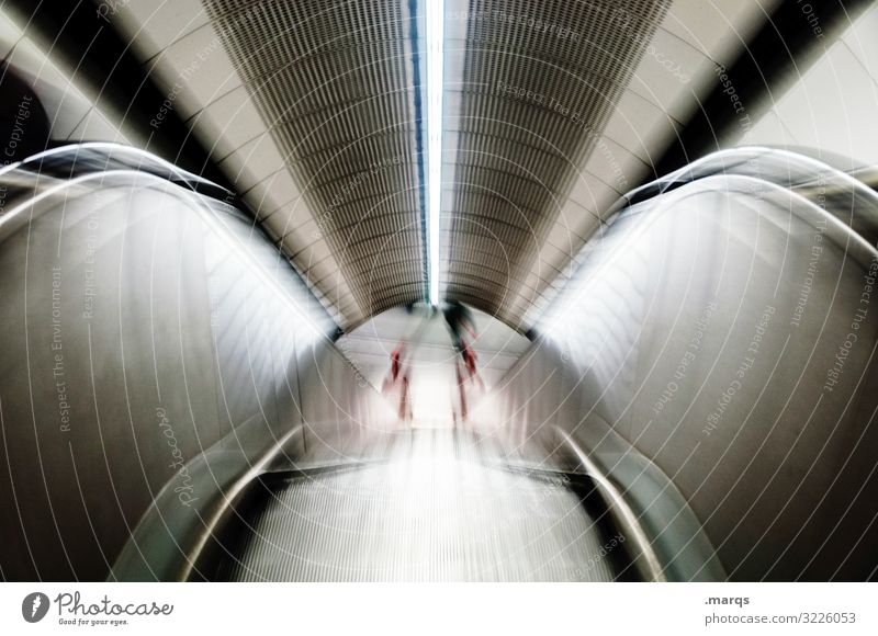 Rolltreppe abstrakt Zukunft Linie Untergrund UBahn Symmetrie Tunnel abwärts Bewegung Bewegungsunschärfe Fortschritt Tunnelblick
