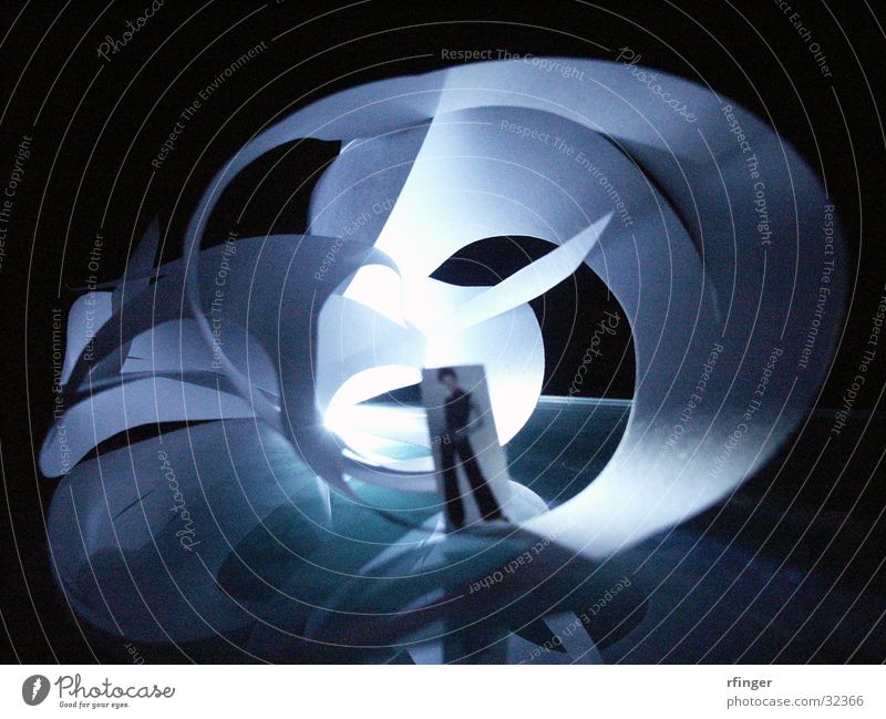 nachtflug01 komplex Licht Reflexion & Spiegelung Unendlichkeit Architektur Strukturen & Formen Wind Nacht Reflektion Hülle einhüllen umspinnen