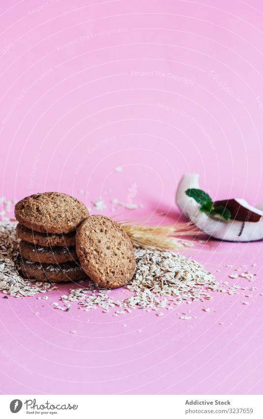 Nahaufnahme einiger köstlicher Kekse lecker Diät Essen Lebensmittel frisch roh süß Gesundheit Cookies kein Zucker Vegetarier organisch Snack Zutaten
