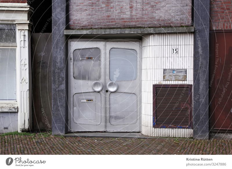 nummer 15 Haus Rotterdam Gebäude Architektur Fassade Tür Stein Metall Backstein retro braun grau front Eingang Hausnummer Material Fliesen u. Kacheln mix