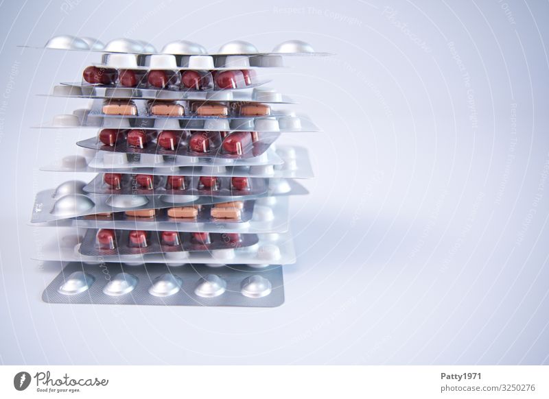 Tabletten in Blisterpackung Gesundheit Gesundheitswesen Behandlung Alternativmedizin Medikament Stapel rund Sauberkeit Vertrauen Sicherheit Schutz Drogensucht
