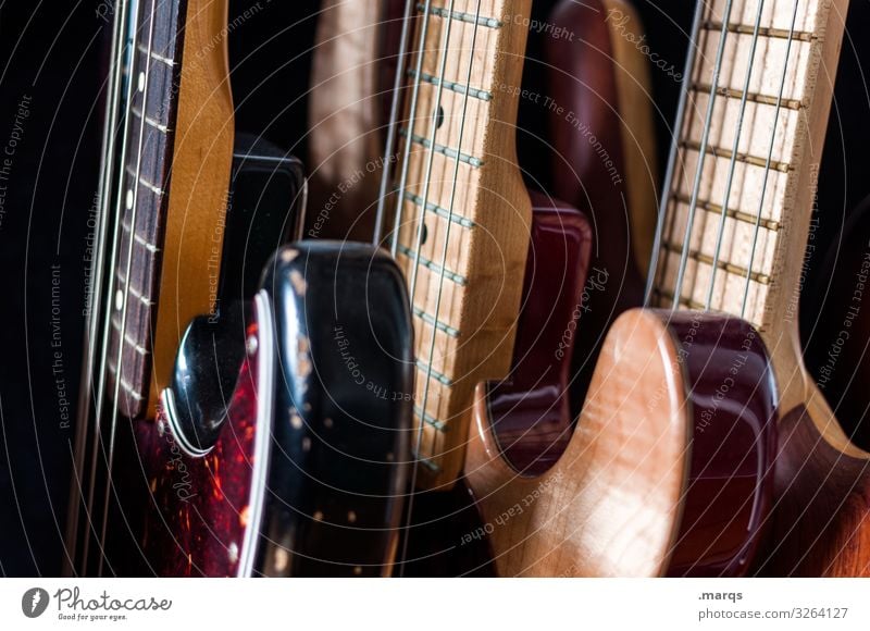 Gitarrensammlung Musik Musiker Instrument elektrisch musizieren Musikinstrument Egitarre E-Gitarre Sammlung Nahaufnahme Rockmusik Bassgitarre