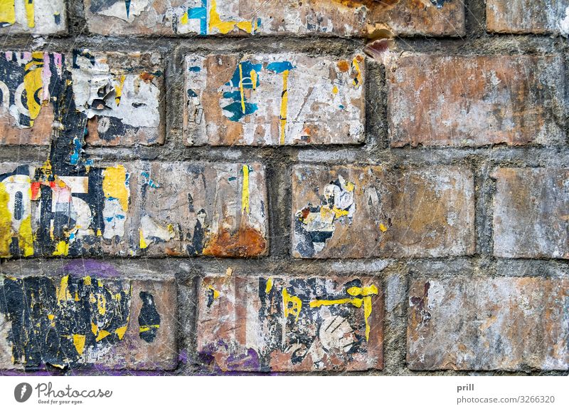 urban brick wall detail Dekoration & Verzierung Stadt Bauwerk Gebäude Mauer Wand Fassade Backstein Schilder & Markierungen Graffiti dreckig lehmziegel