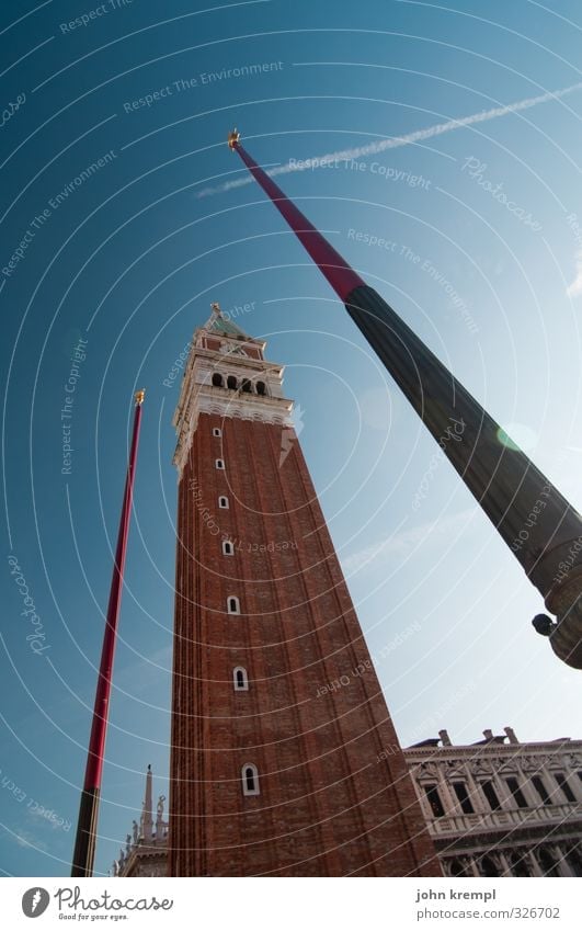 stabhochsprung Venedig Italien Hafenstadt Stadtzentrum Altstadt Turm Bauwerk Gebäude Architektur Campanile San Marco Sehenswürdigkeit Markusplatz Bekanntheit