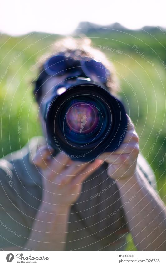 Paparazzo Fotografie Fotokamera Objektiv beobachten nah Kreativität Kultur Kunst Perspektive Farbfoto Außenaufnahme Tag Silhouette Reflexion & Spiegelung