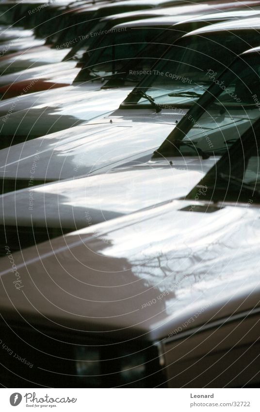 Stillstand grau Wagen Verkehr PKW Reflexion & Spiegelung car reflection parking