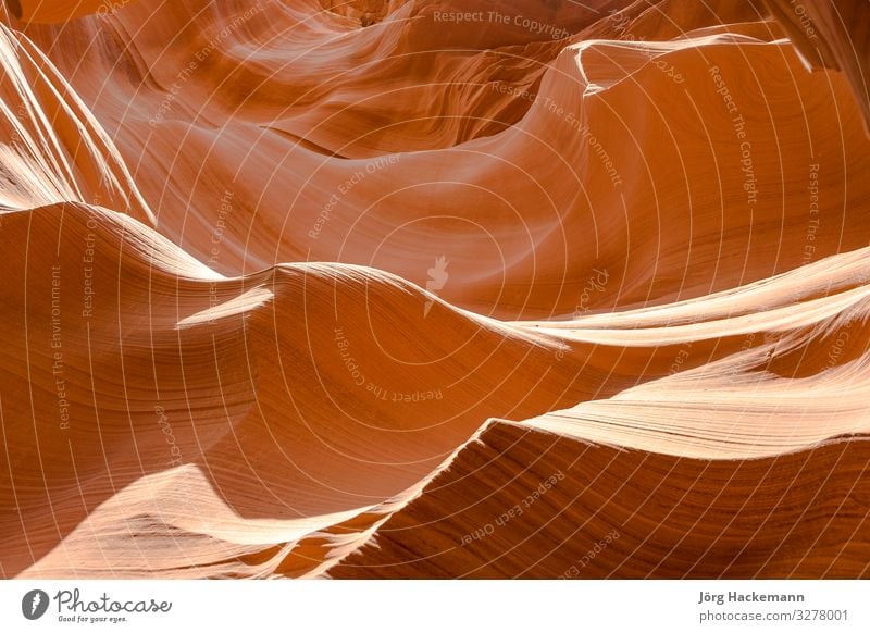 innerhalb der malerischen Antelope Canyon in Page Natur Landschaft Sand Felsen Schlucht Wege & Pfade Stein rosa rot Farbe Arizona Navajo-Gebiet USA amerika