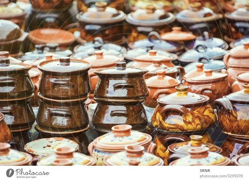 Steingut-Geschirr Topf Basteln alt braune Ware Keramik Keramikwaren Tontopf Tonwaren Kochtopf irden leer fiktiv handgefertigt selbstgemacht Markt