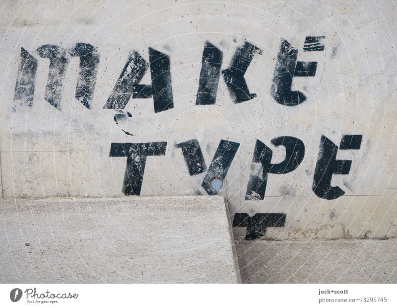 make type transparent Straßenkunst Treppe Wort Englisch Typographie einzigartig unten grau Design Kreativität Stil Vergänglichkeit Wandel & Veränderung
