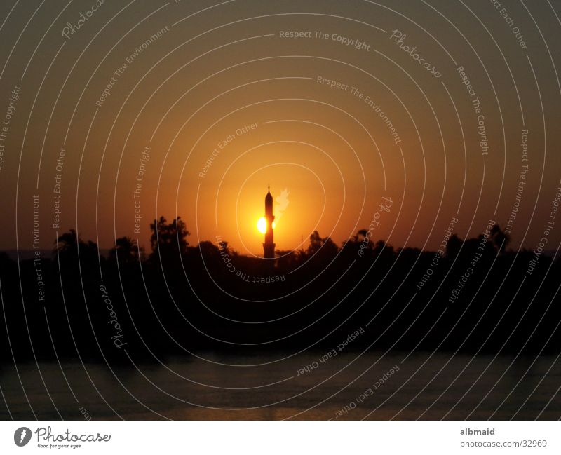Sonnenuntergang in Ägypten Moschee Ferien & Urlaub & Reisen Nil Zufriedenheit
