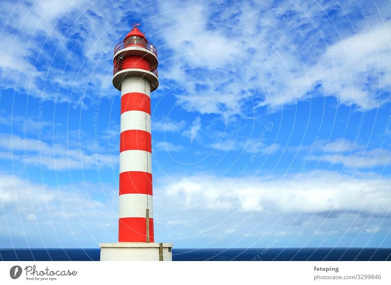 Faro de Punta, Sardina schön Tourismus Ausflug Sommer Sonne Strand Meer Insel Wellen Natur Landschaft Wasser Wolken Wetter Wind Küste Leuchtturm