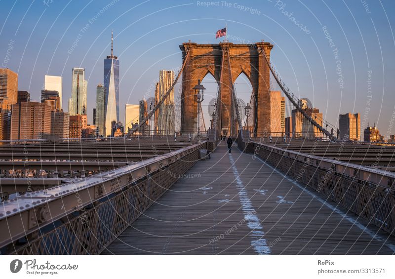 Sonnenaufgang auf der Brooklyn Bridge. Lifestyle Wellness Leben Ferien & Urlaub & Reisen Tourismus Sightseeing Städtereise wandern Bildung Wirtschaft Industrie