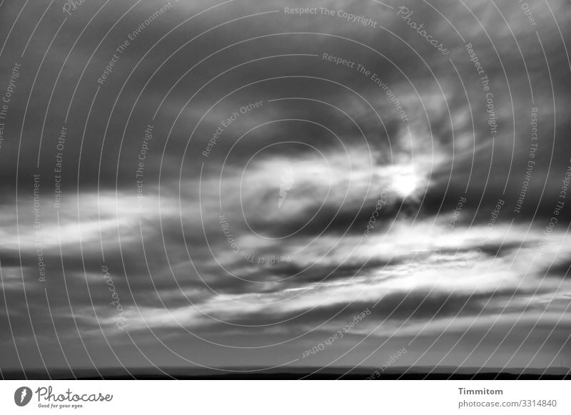 Blick ins fränkische Land Ferien & Urlaub & Reisen Umwelt Natur Landschaft Himmel Wolken Schönes Wetter Hügel Bamberg ästhetisch natürlich grau schwarz weiß