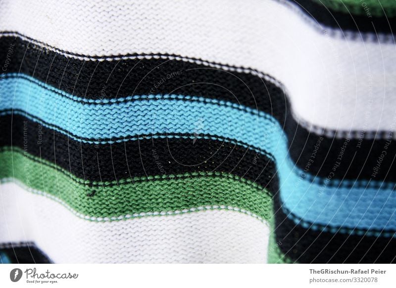 Pulover - Muster Bekleidung blau Kleid Pullover Farbstoff Strukturen & Formen Verlauf Wellenform Wäsche Farbfoto Außenaufnahme Experiment Menschenleer